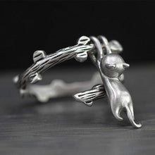 Silver Climbing Cat Brushed  Adjustable Ring